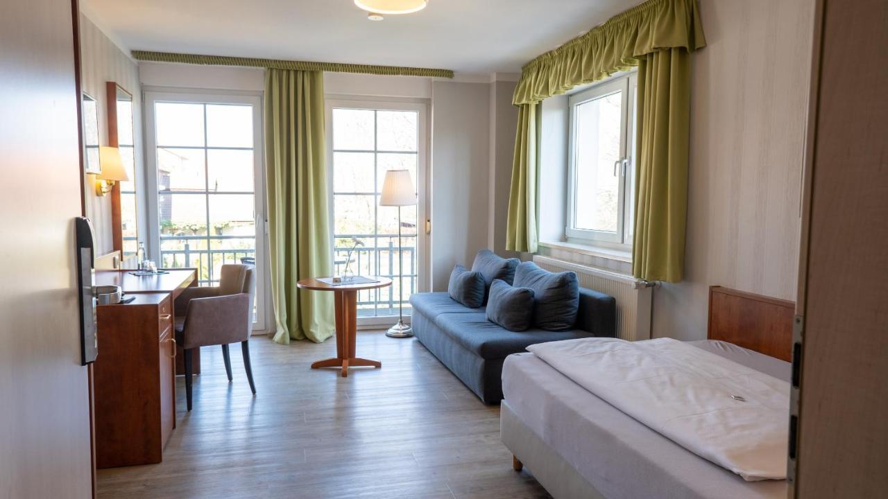 Hotel Am Uenglinger Tor Stendal Bagian luar foto